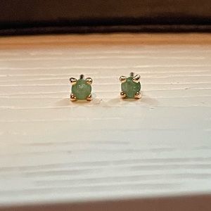 Emerald Studded Earrings